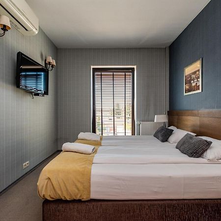 Hotel Willowa ルブリン エクステリア 写真