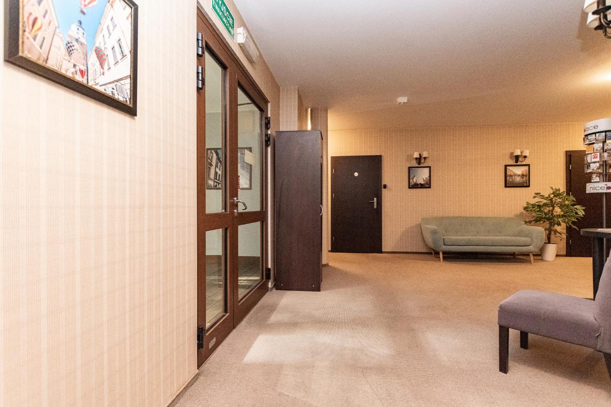 Hotel Willowa ルブリン エクステリア 写真