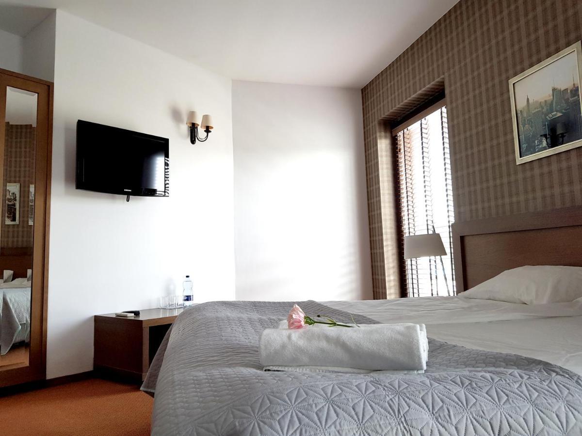 Hotel Willowa ルブリン エクステリア 写真