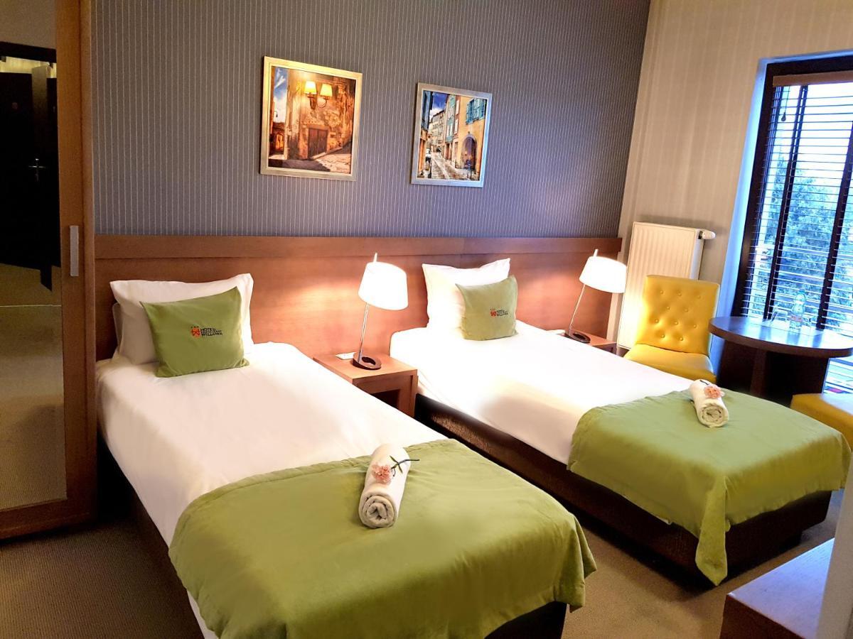 Hotel Willowa ルブリン エクステリア 写真