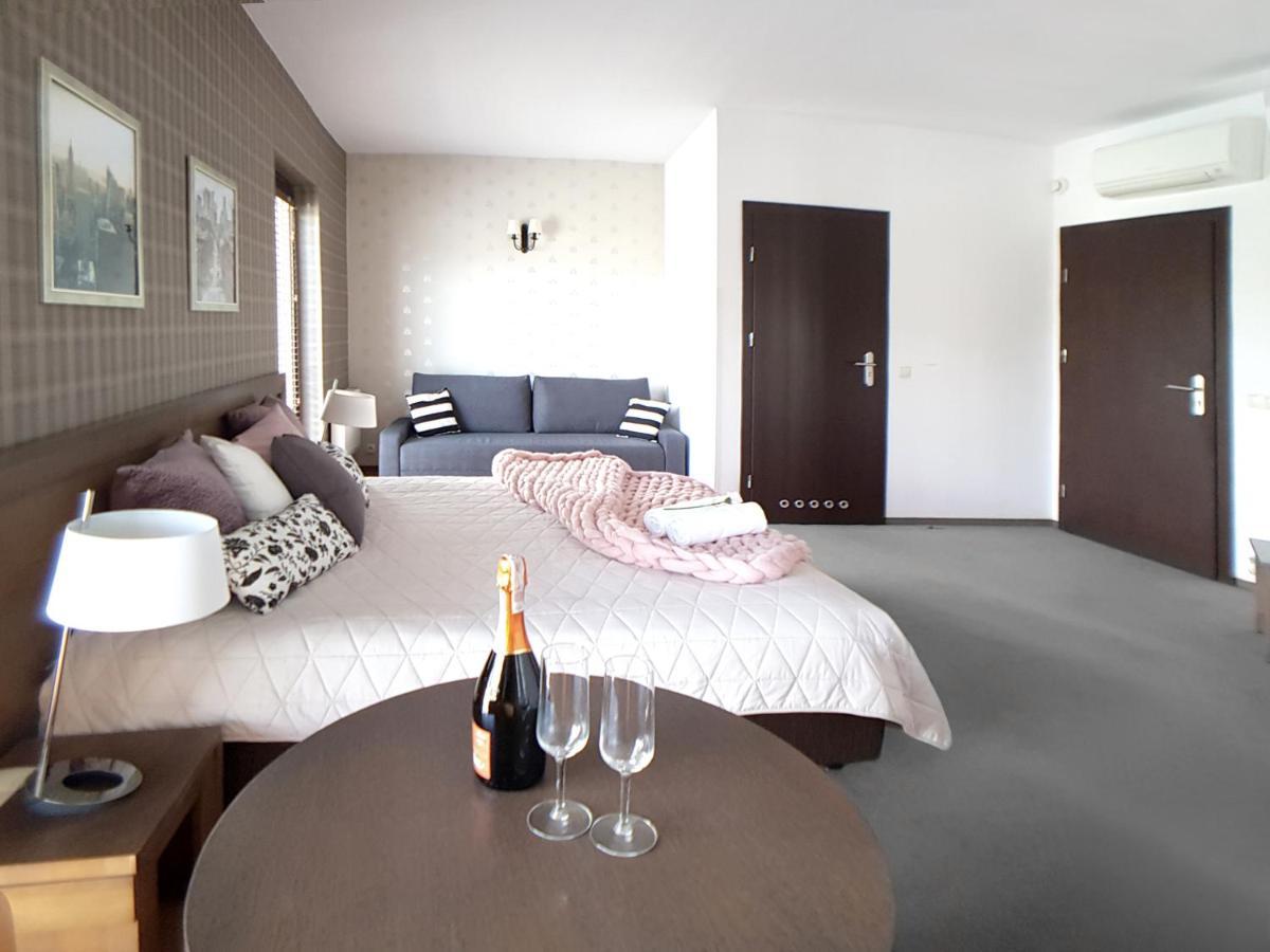 Hotel Willowa ルブリン エクステリア 写真