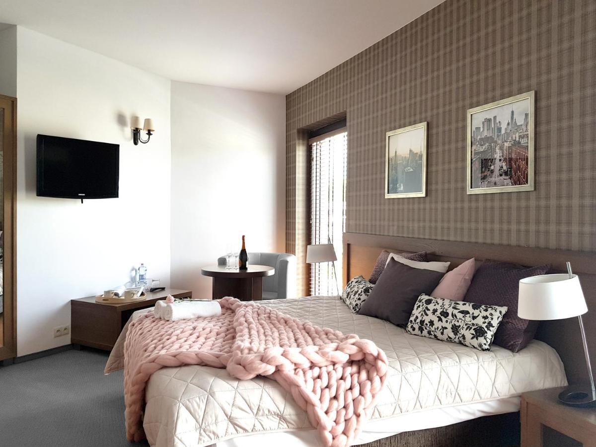 Hotel Willowa ルブリン エクステリア 写真